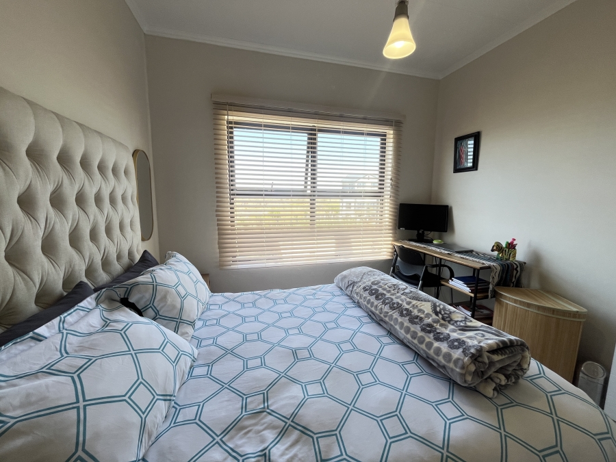 To Let 1 Bedroom Property for Rent in Richwood Western Cape